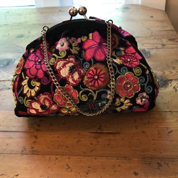 Vera Bradley 25th Anniversary Evening Bag - Picture 2 of 5